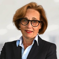 Dipl.-Kffr. Claudia Schürmann-Schütte Dipl.-Kffr. Claudia Schürmann-Schütte